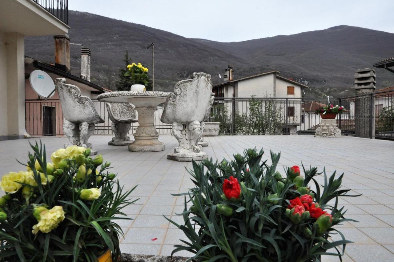 Albergo Rio Canistro Exterior photo